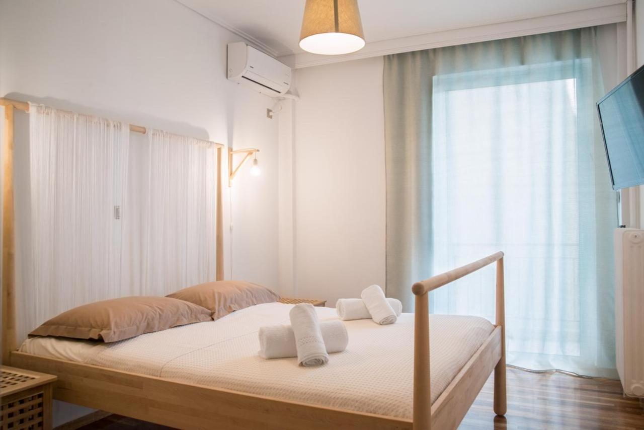 Cozy Apartment In Central Athens - Sleeps 5 Eksteriør bilde